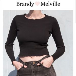 SOLD NEW Brandy Melville Wynn long sleeve top